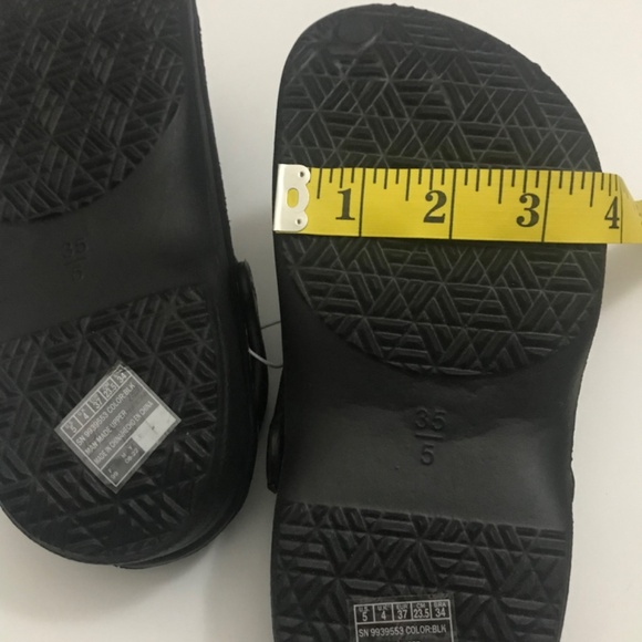 Bobs Kid’s Clogs / Shoes Unisex Black Color Size 5 - Picture 3 of 6